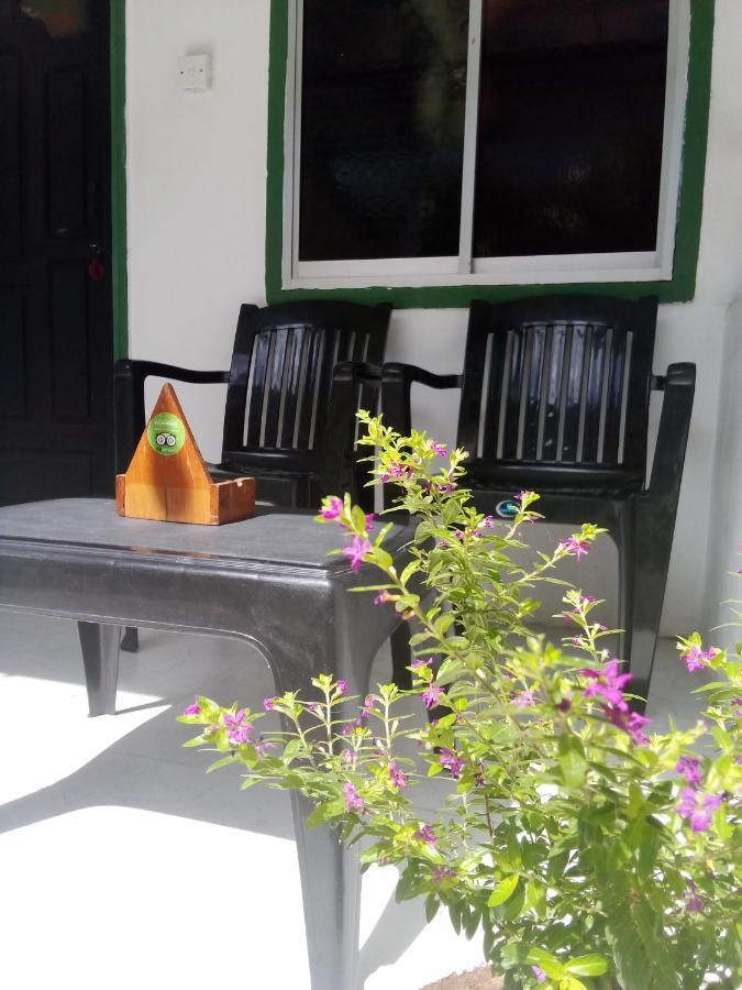 Green House Inn Trincomalee Esterno foto
