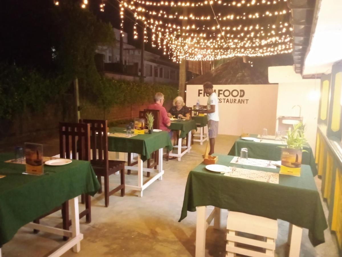 Green House Inn Trincomalee Esterno foto
